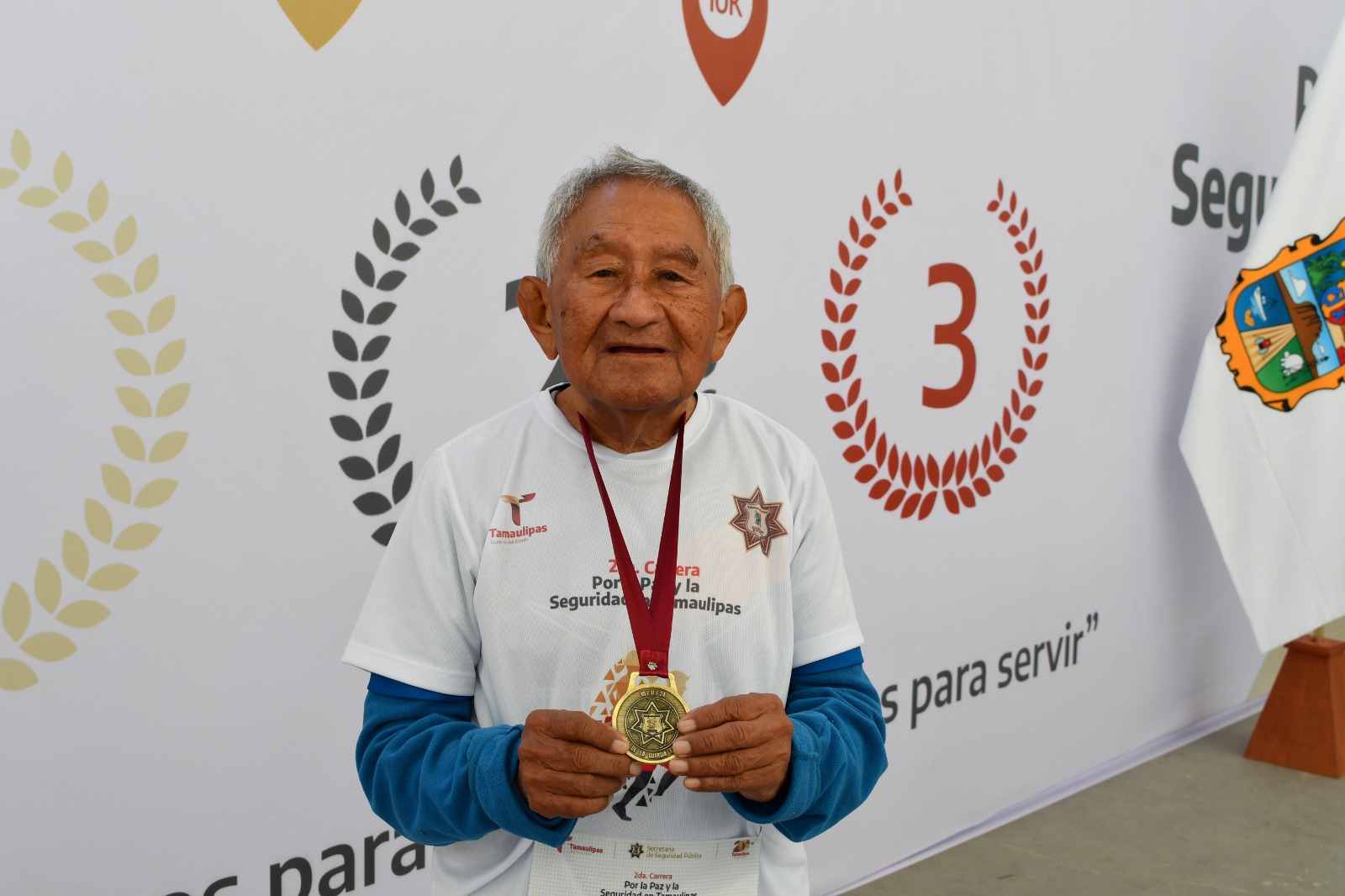 Reconoce SSPT perseverancia de atleta de 86 años de edad